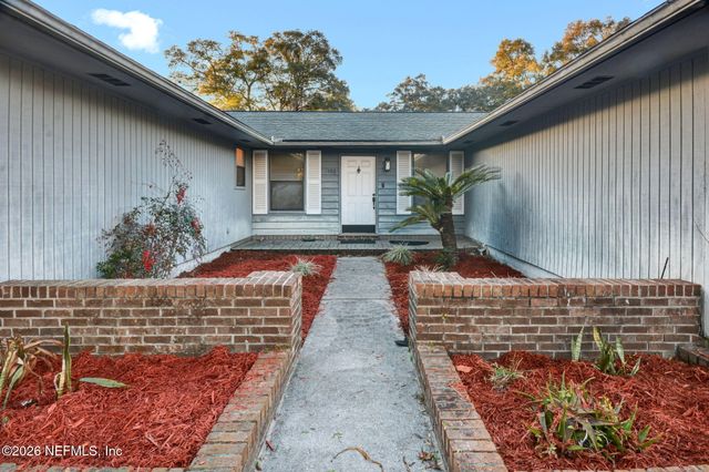 1305 LAKE ASBURY Drive, Green Cove Springs, FL 32043