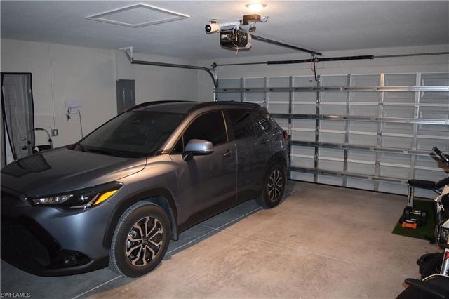 2006 Welby LN, Lehigh Acres, FL 33972