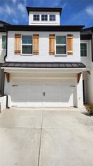 300 Auburn Valley Way, Auburn, GA 30011