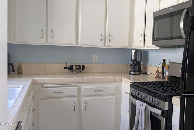 675 Arneill Road, Camarillo, CA 93010