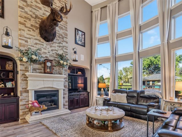 6126 Southwell Lane, League City, TX 77573
