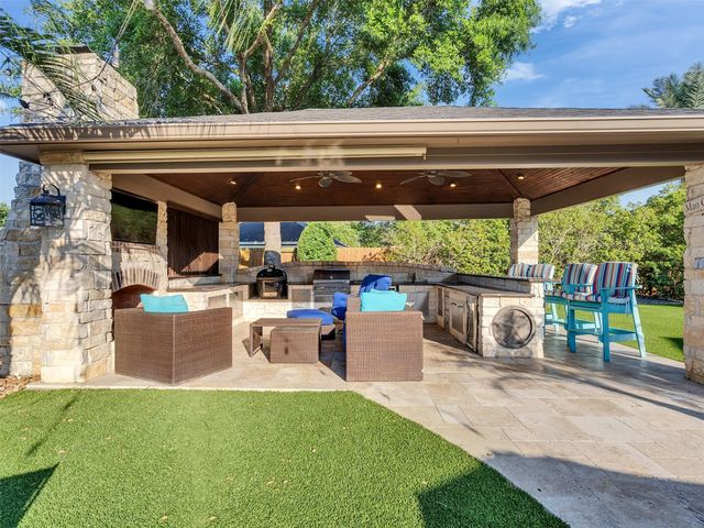 6126 Southwell Lane, League City, TX 77573