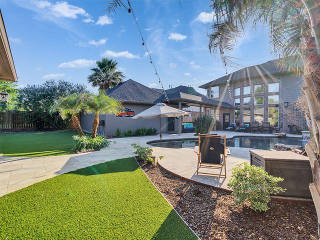 6126 Southwell Lane, League City, TX 77573