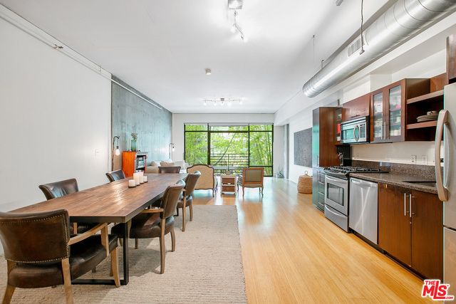 1111 S GRAND Avenue 506, Los Angeles, CA 90015