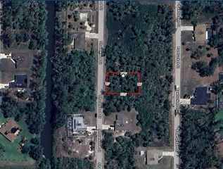 DALEWOOD CIRCLE, North Port, FL 34288