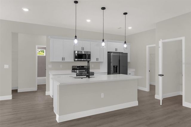 15689 SW 37TH CIRCLE, Ocala, FL 34473