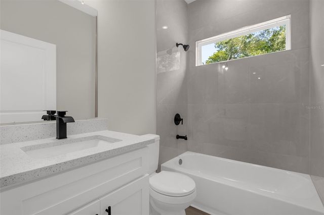 15689 SW 37TH CIRCLE, Ocala, FL 34473
