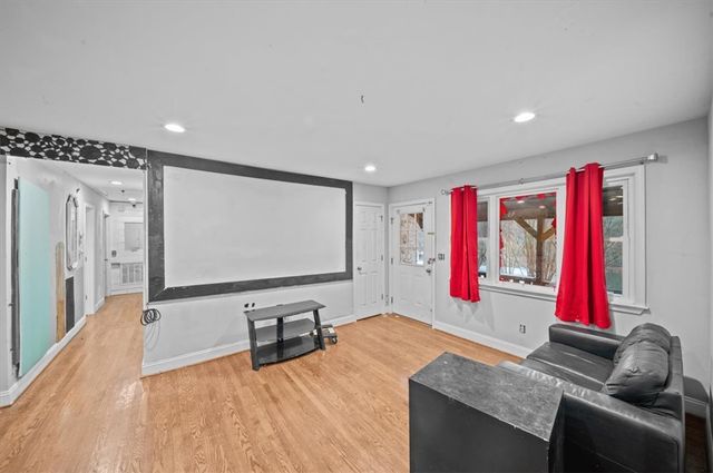 108 Linda Lane, Marietta, SC 29661