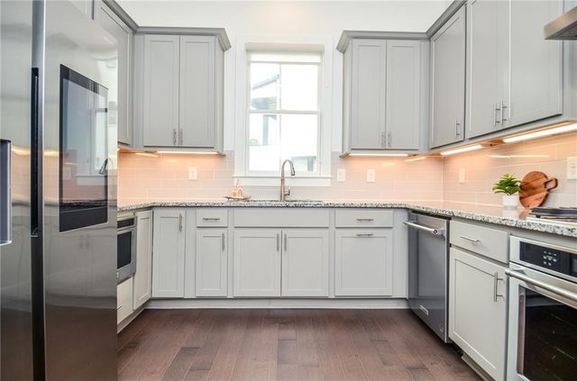 14195 reserve manor Lane, Roswell, GA 30075