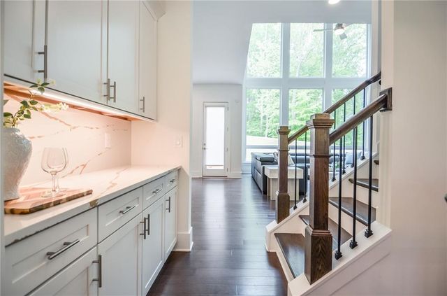 14195 reserve manor Lane, Roswell, GA 30075