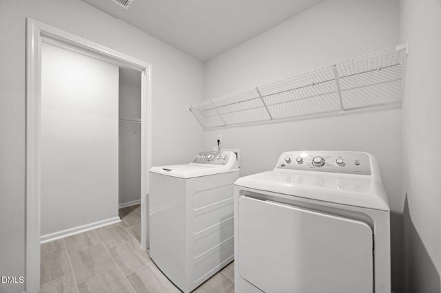 1814 Alpine Summer Lane, Apex, NC 27502