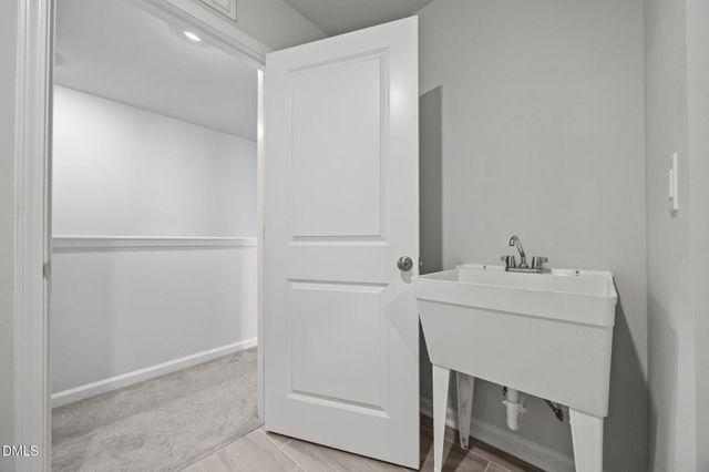 1814 Alpine Summer Lane, Apex, NC 27502