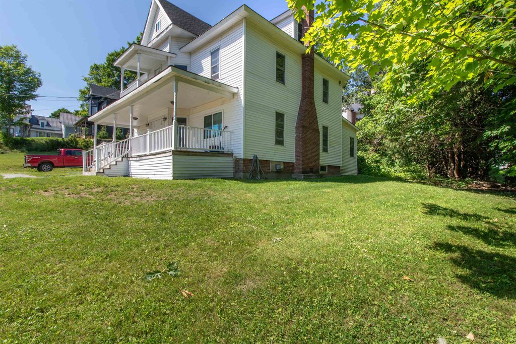 30 South Avenue, Orleans, VT 05860