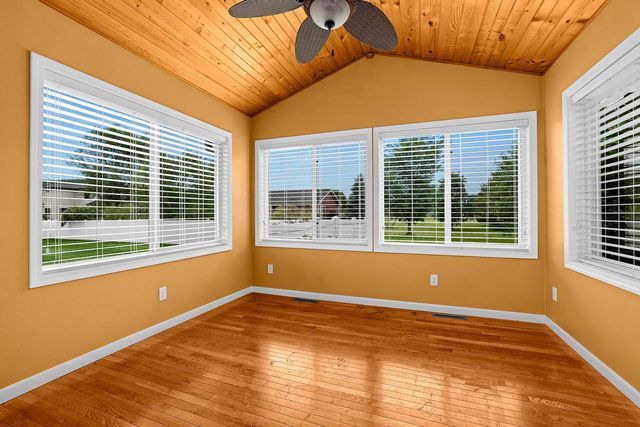N8480 McWain DRIVE, Holmen, WI 54636