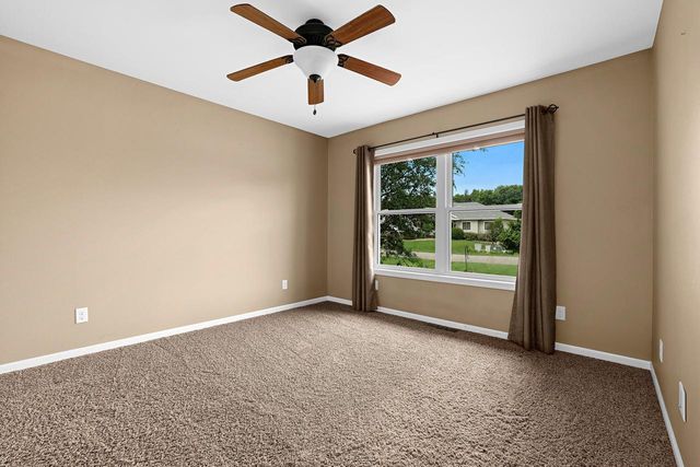 N8480 McWain DRIVE, Holmen, WI 54636