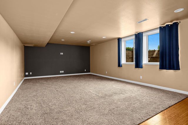 N8480 McWain DRIVE, Holmen, WI 54636