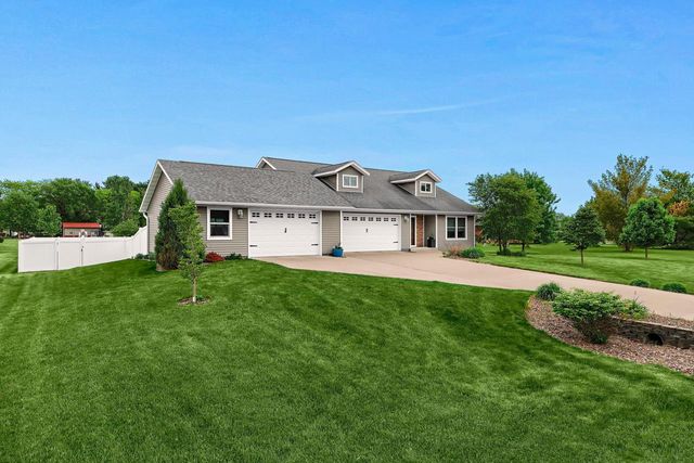 N8480 McWain DRIVE, Holmen, WI 54636