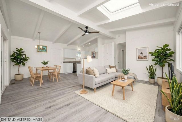 12773 Island Cir, Clearlake Oaks, CA 95423