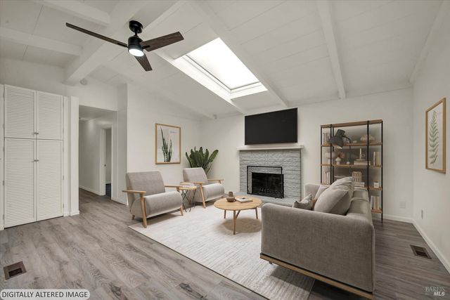 12773 Island Cir, Clearlake Oaks, CA 95423