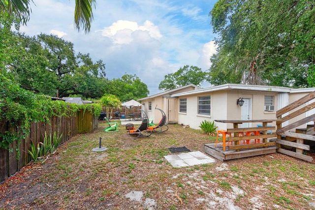 610 1ST AVENUE NE, Largo, FL 33770