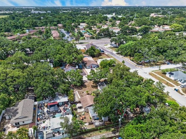 610 1ST AVENUE NE, Largo, FL 33770