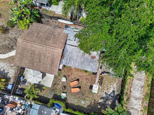 610 1ST AVENUE NE, Largo, FL 33770