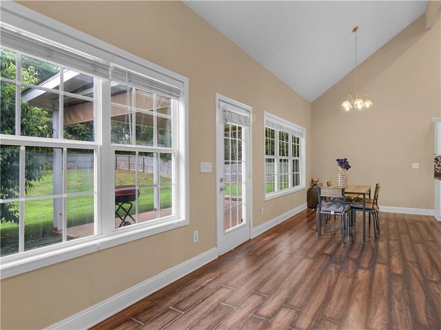 555 Huntington Trail, Temple, GA 30179