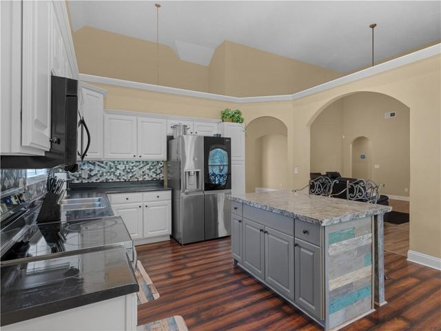 555 Huntington Trail, Temple, GA 30179