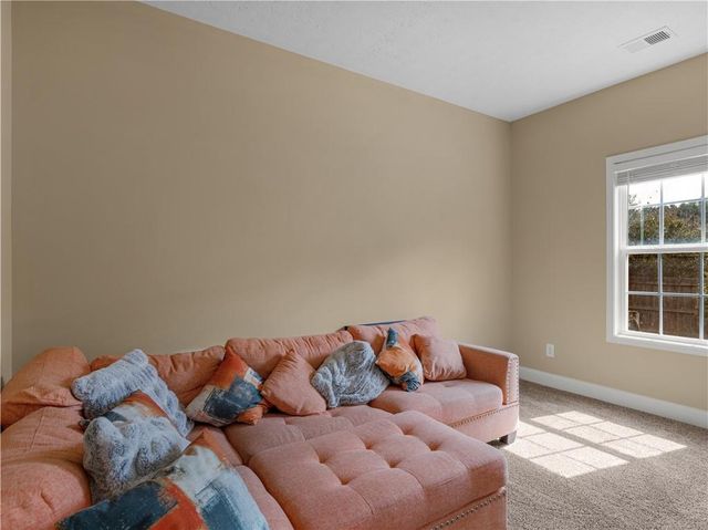 555 Huntington Trail, Temple, GA 30179
