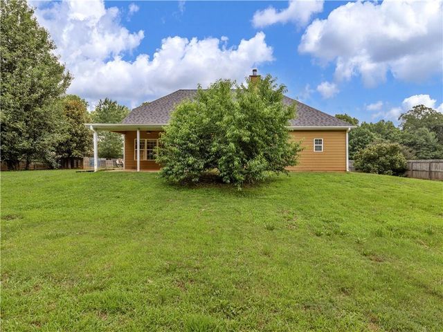 555 Huntington Trail, Temple, GA 30179