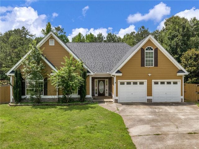 555 Huntington Trail, Temple, GA 30179