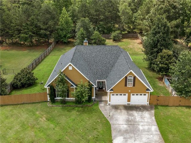 555 Huntington Trail, Temple, GA 30179