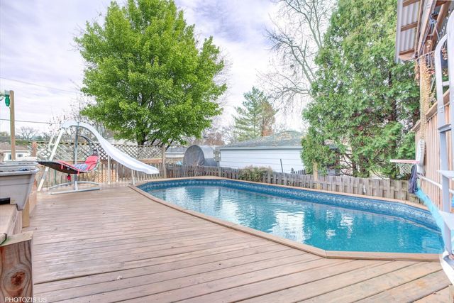 21314 Highland Drive, Lake Zurich, IL 60047