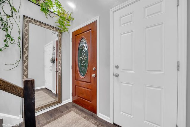 21314 Highland Drive, Lake Zurich, IL 60047