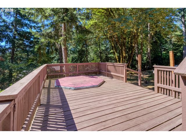 10321 Se EASTMONT Dr, Damascus, OR 97089
