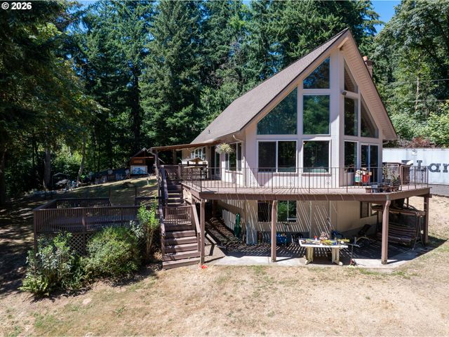 10321 Se EASTMONT Dr, Damascus, OR 97089