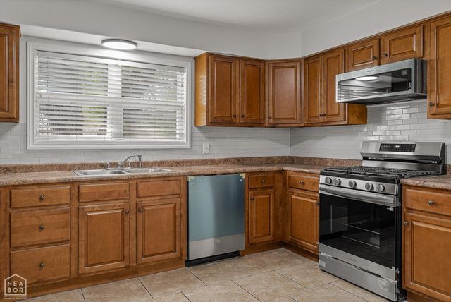 401 W Highland, Jonesboro, AR 72401