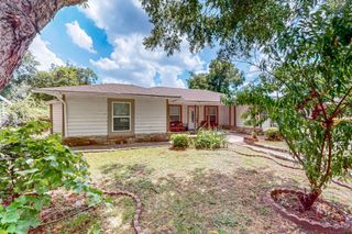 350 Edwards Street, Lewisville, TX 75057