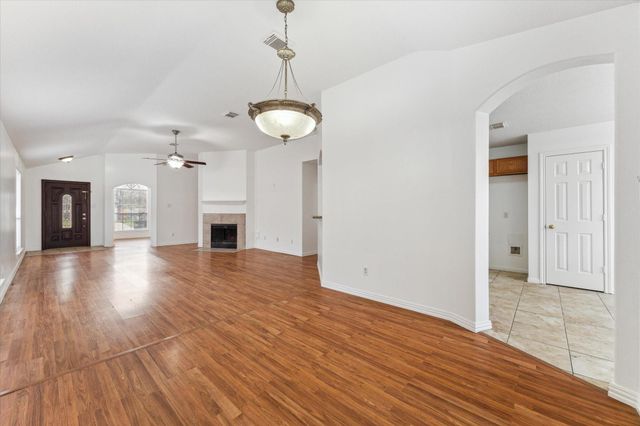 6831 Catarina Circle, Houston, TX 77084