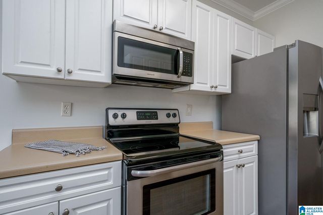 413 WATERFORD DRIVE, Calera, AL 35040