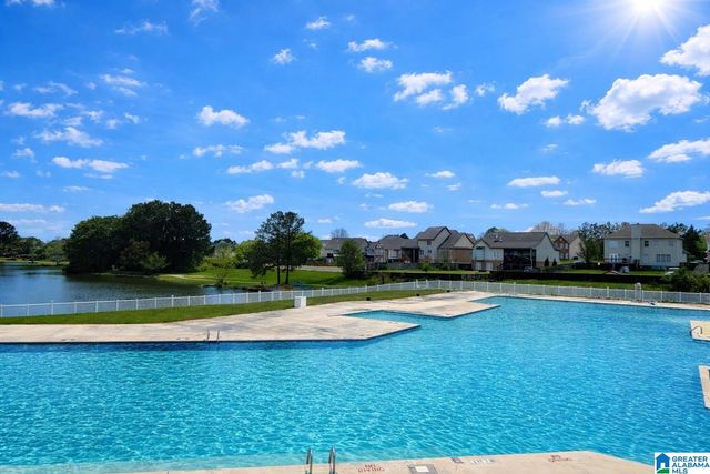 413 WATERFORD DRIVE, Calera, AL 35040