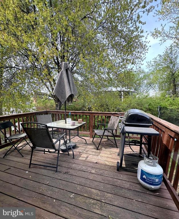 175 PINEFIELD COURT, Newark, DE 19713