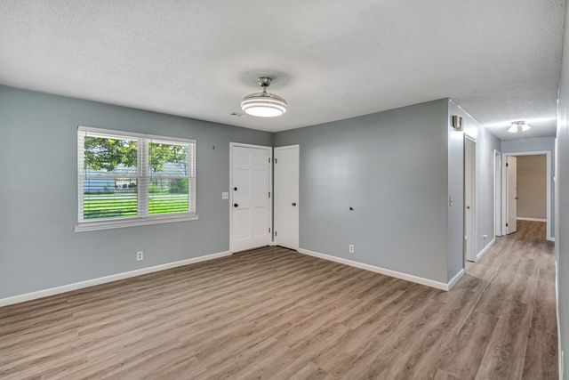 617 Regal Drive, Tunnel Hill, GA 30755