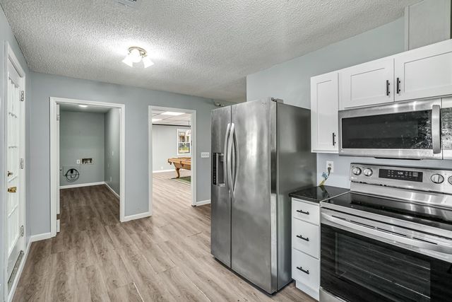 617 Regal Drive, Tunnel Hill, GA 30755