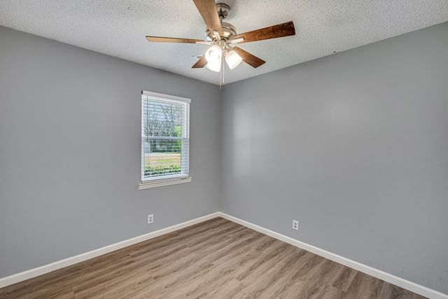 617 Regal Drive, Tunnel Hill, GA 30755