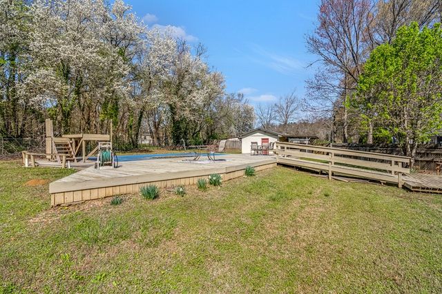 617 Regal Drive, Tunnel Hill, GA 30755