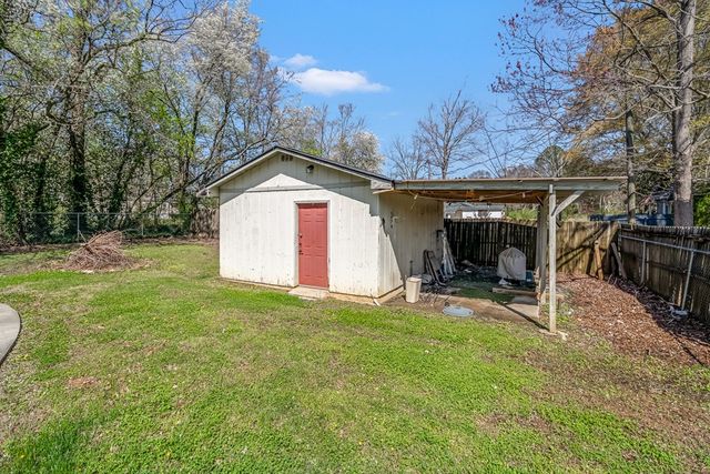 617 Regal Drive, Tunnel Hill, GA 30755