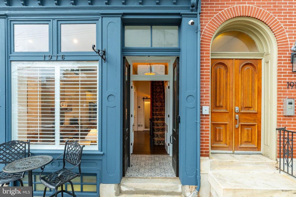 1916 FAIRMOUNT AVE, PHILADELPHIA, PA 19130 — photo 4