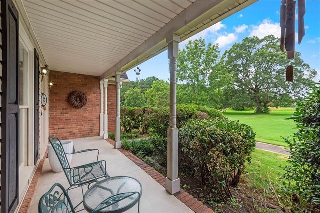 1061 Highway 92 N, Fayetteville, GA 30214