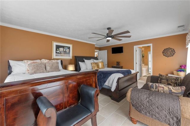 1061 Highway 92 N, Fayetteville, GA 30214